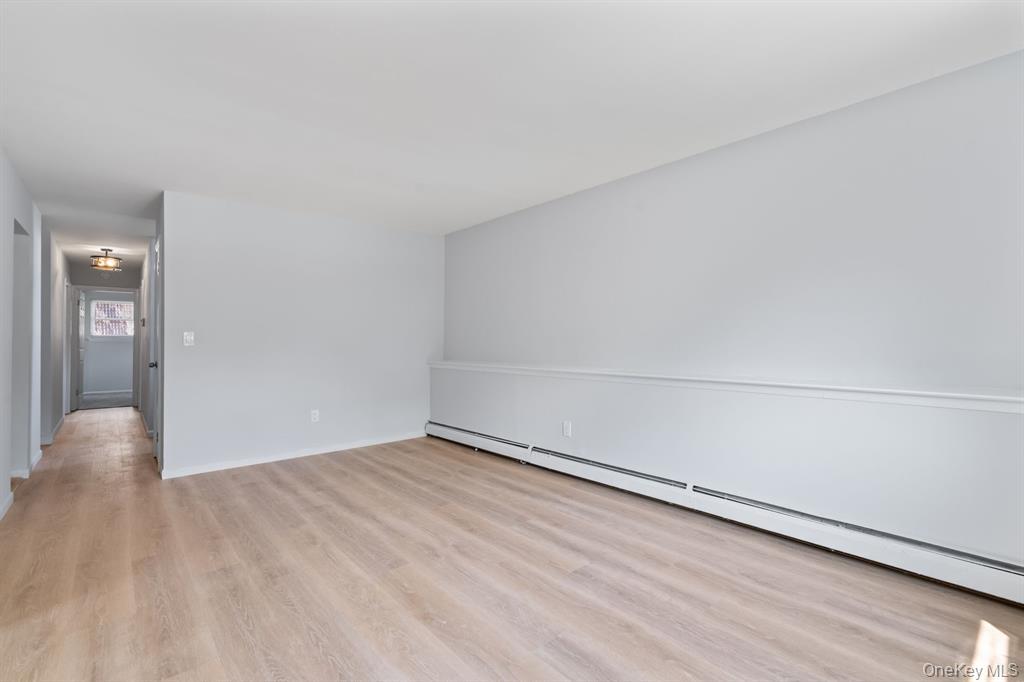 #8 photo, 49 Georgia Street, サフォーク郡 East Northport , NY 11731