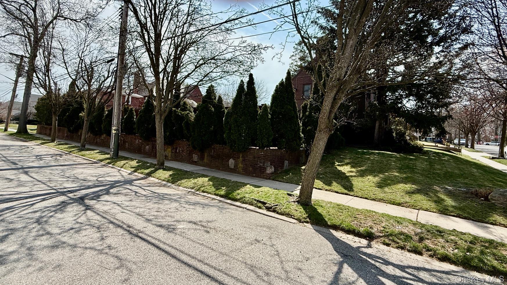 #4 photo, 2807 157th Street, クイーンズ区 Flushing , NY 11354