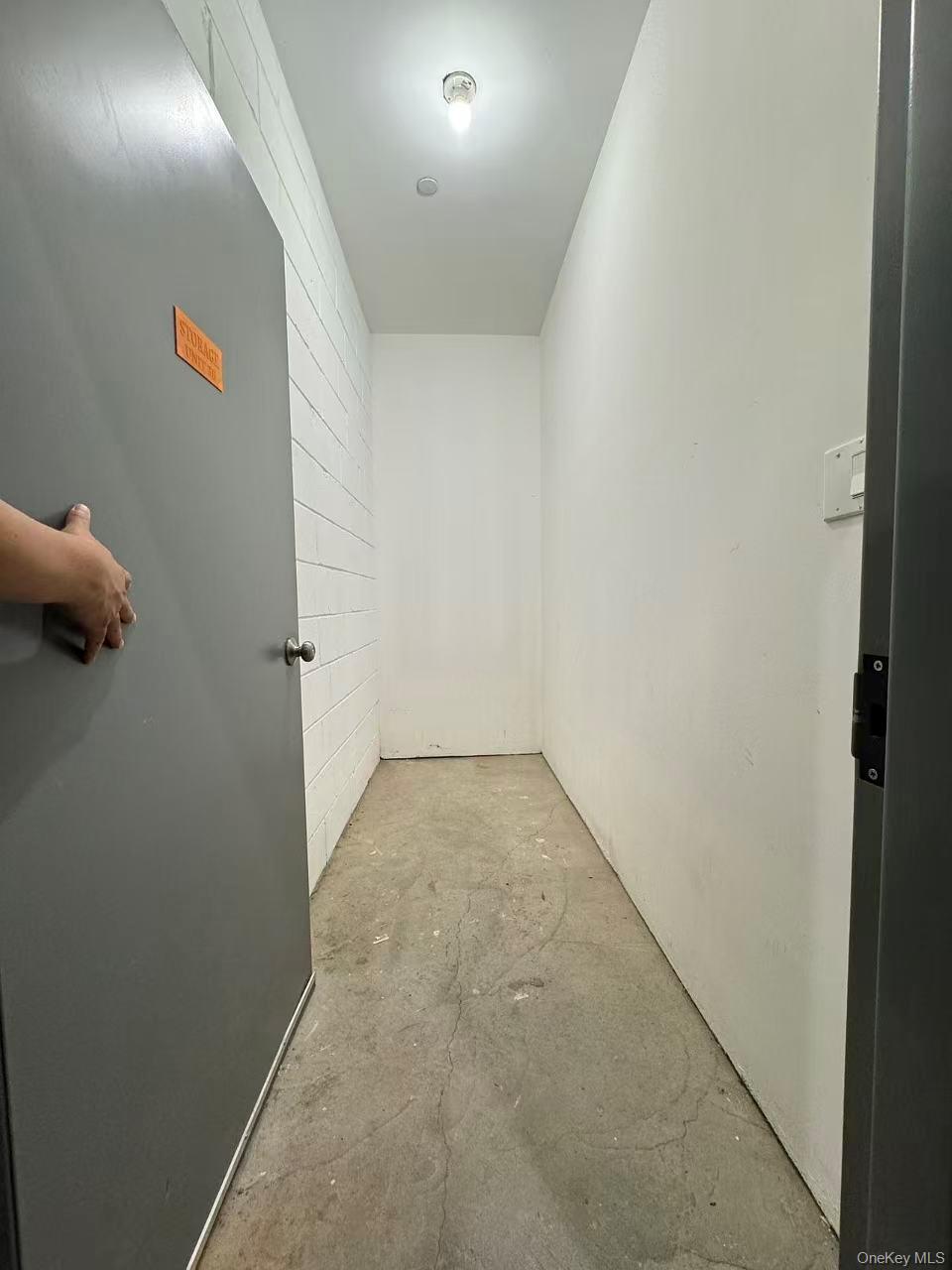 #13 photo, 31-12 38TH Avenue, Long Island City , NY 11101