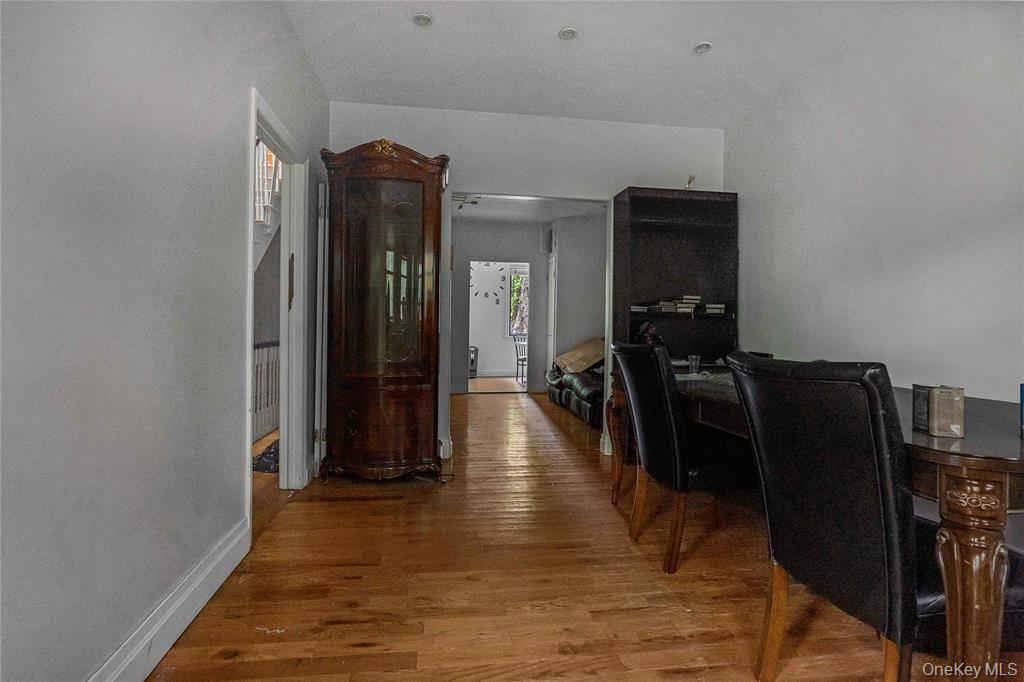 #16 photo, 422 Bedford Avenue, ブルックリン区 Brooklyn , NY 11249