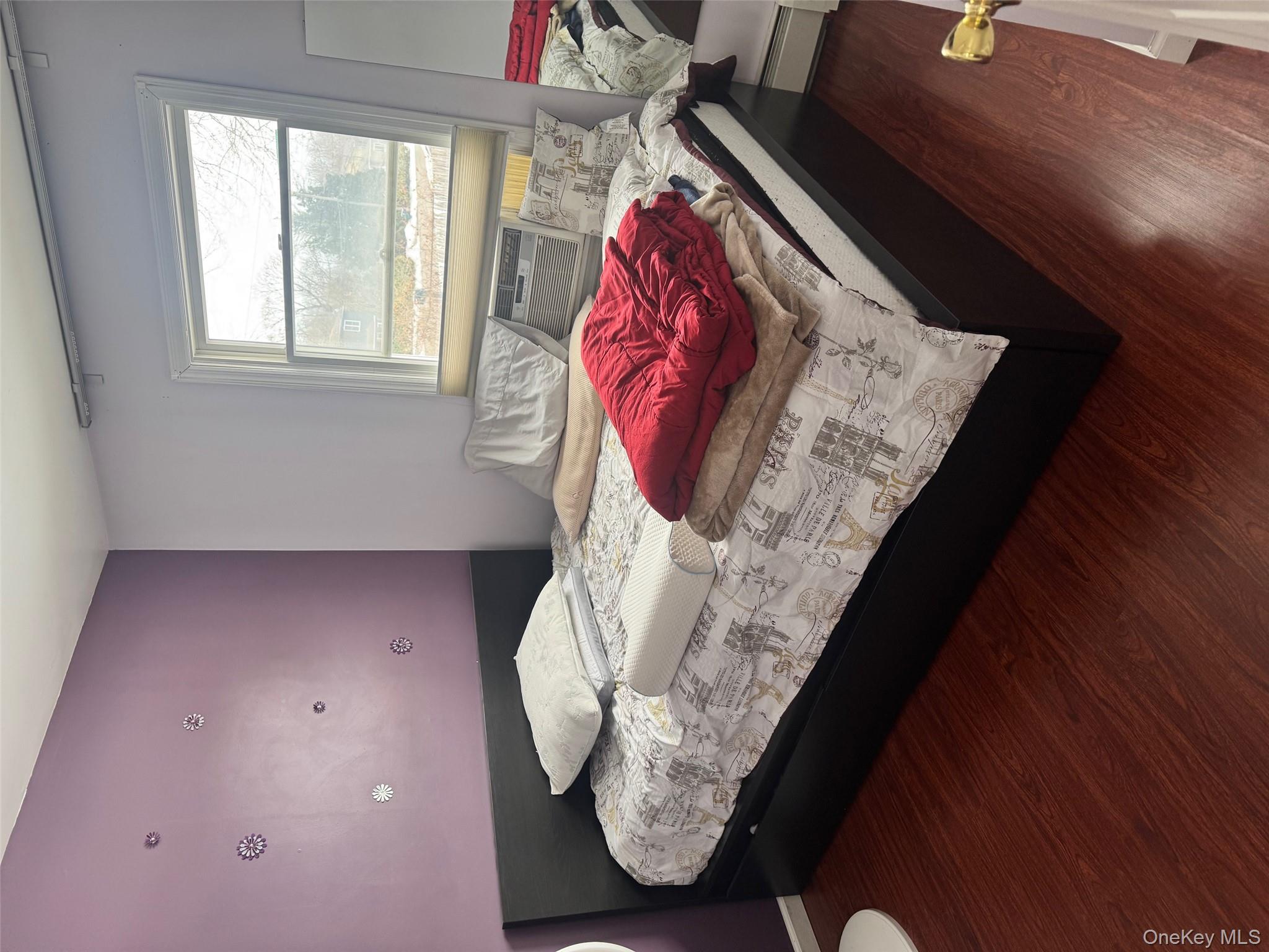 #8 photo, 80 Earl Street, サフォーク郡 Deer Park , NY 11729