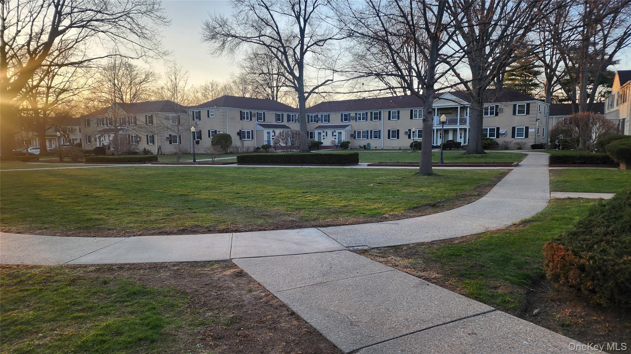 #4 photo, 6733 223rd Place, クイーンズ区 Bayside , NY 11364