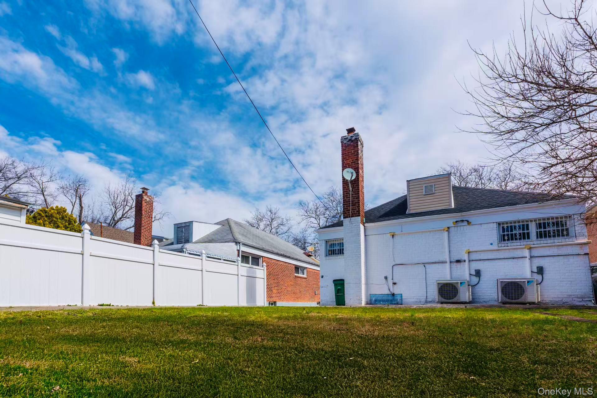 #18 photo, 5312 Clearview Expressway, クイーンズ区 Oakland Gardens , NY 11364