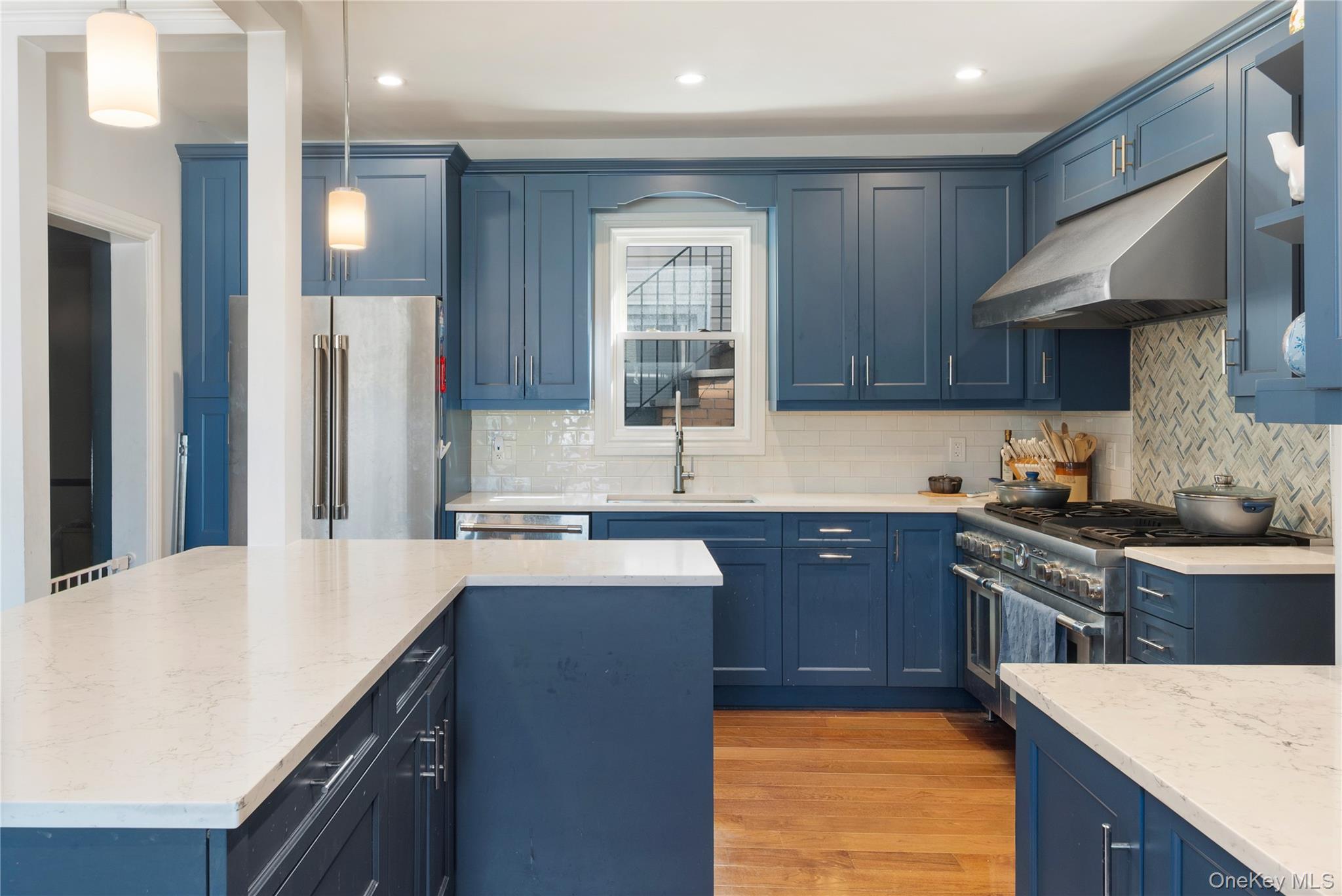 #11 photo, 7526 166th Street, クイーンズ区 Fresh Meadows , NY 11366