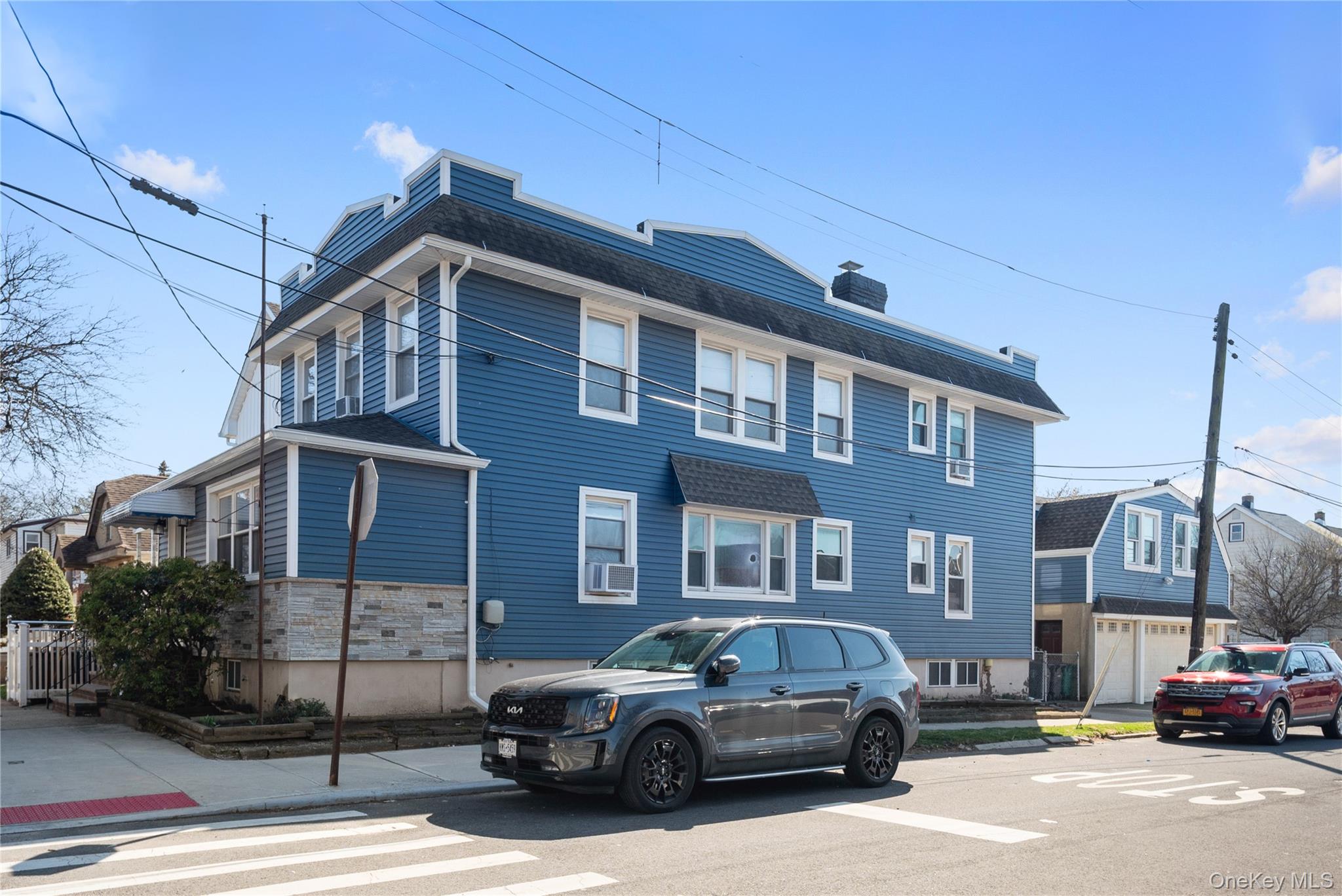 #4 photo, 7526 166th Street, クイーンズ区 Fresh Meadows , NY 11366