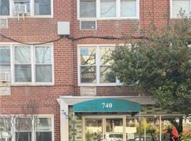 740 East 32nd Street #J6 夫拉特布什 Flatbush, NY