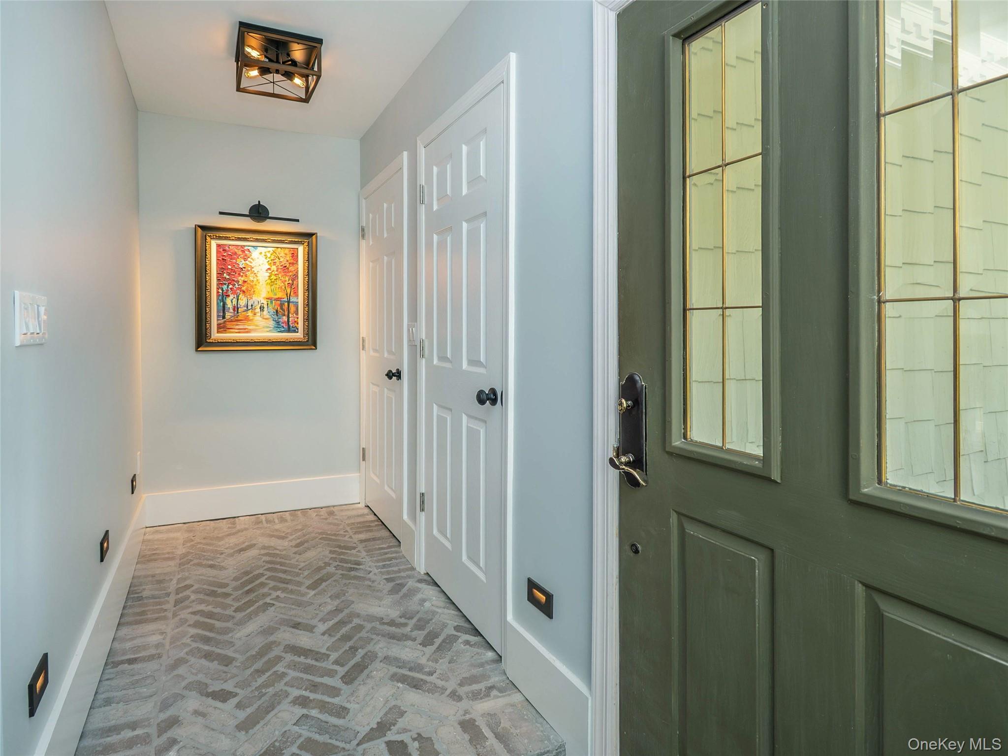 #3 photo, 3 Duke Place, Glen Cove , NY 11542