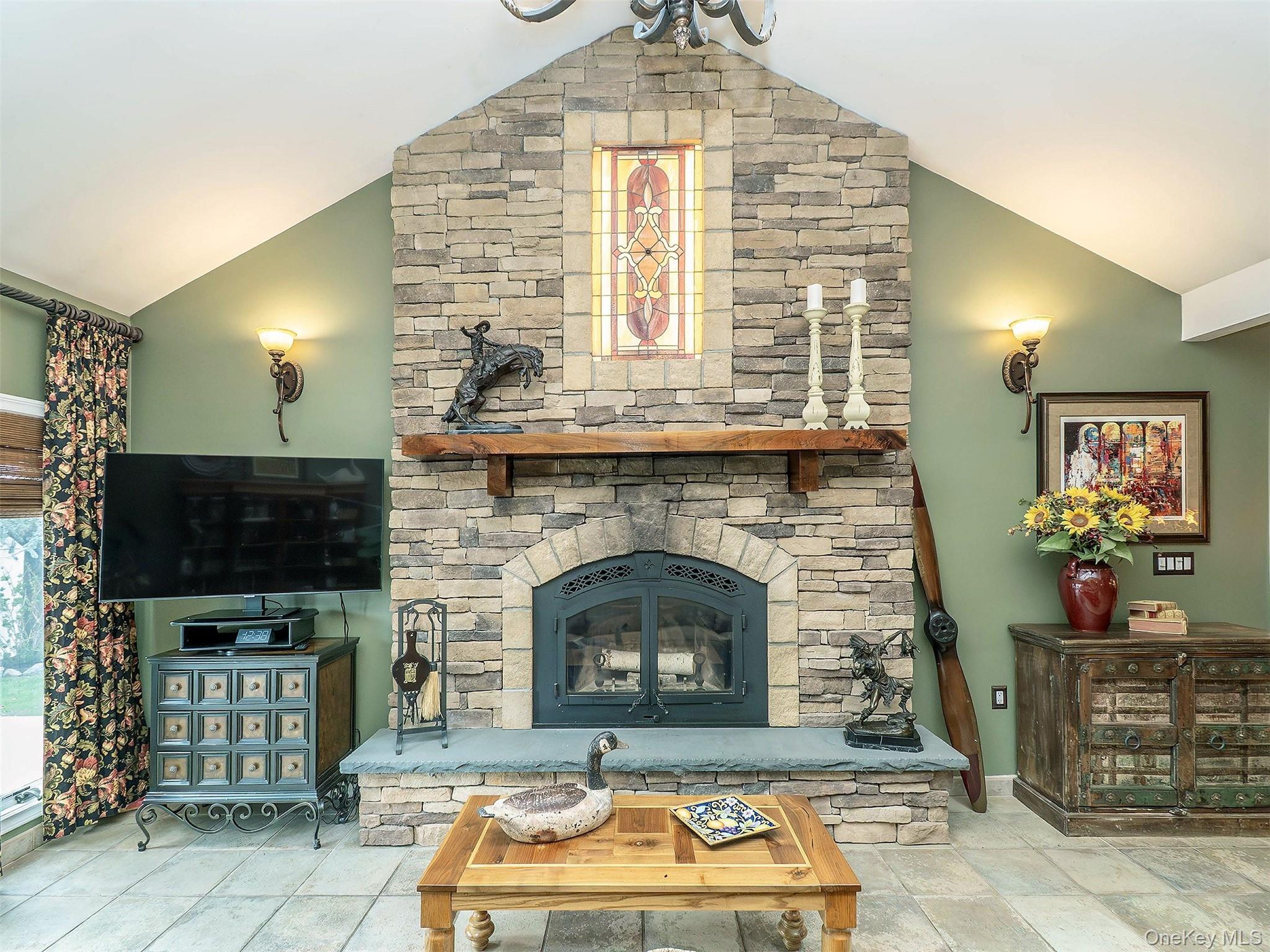 #8 photo, 3 Duke Place, Glen Cove , NY 11542