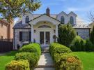 1421 Burton Street 白石镇 Whitestone, NY