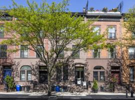391 MANHATTAN Avenue 房源照片 1