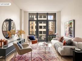 817 CLASSON Avenue #1B 房源照片 1