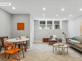 400 E 17TH Street #102 房源照片 1