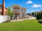 24809 Rushmore Avenue 道格拉斯顿 Douglaston, NY