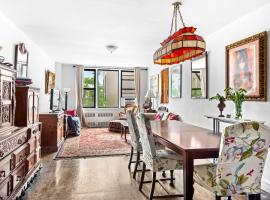 310 LENOX Road #4T 房源照片 1