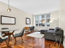 220 RIVERSIDE Boulevard #3R 房源照片 1