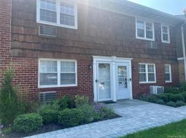 1 Anchorage Lane #2B 长岛 Oyster Bay, NY