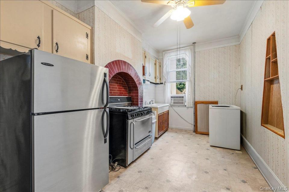 #3 photo, 1622 Norman Street, Ridgewood , NY 11385
