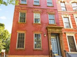 746 E 6TH Street 房源照片 1