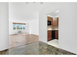 5700 ARLINGTON Avenue #5N 房源照片 1