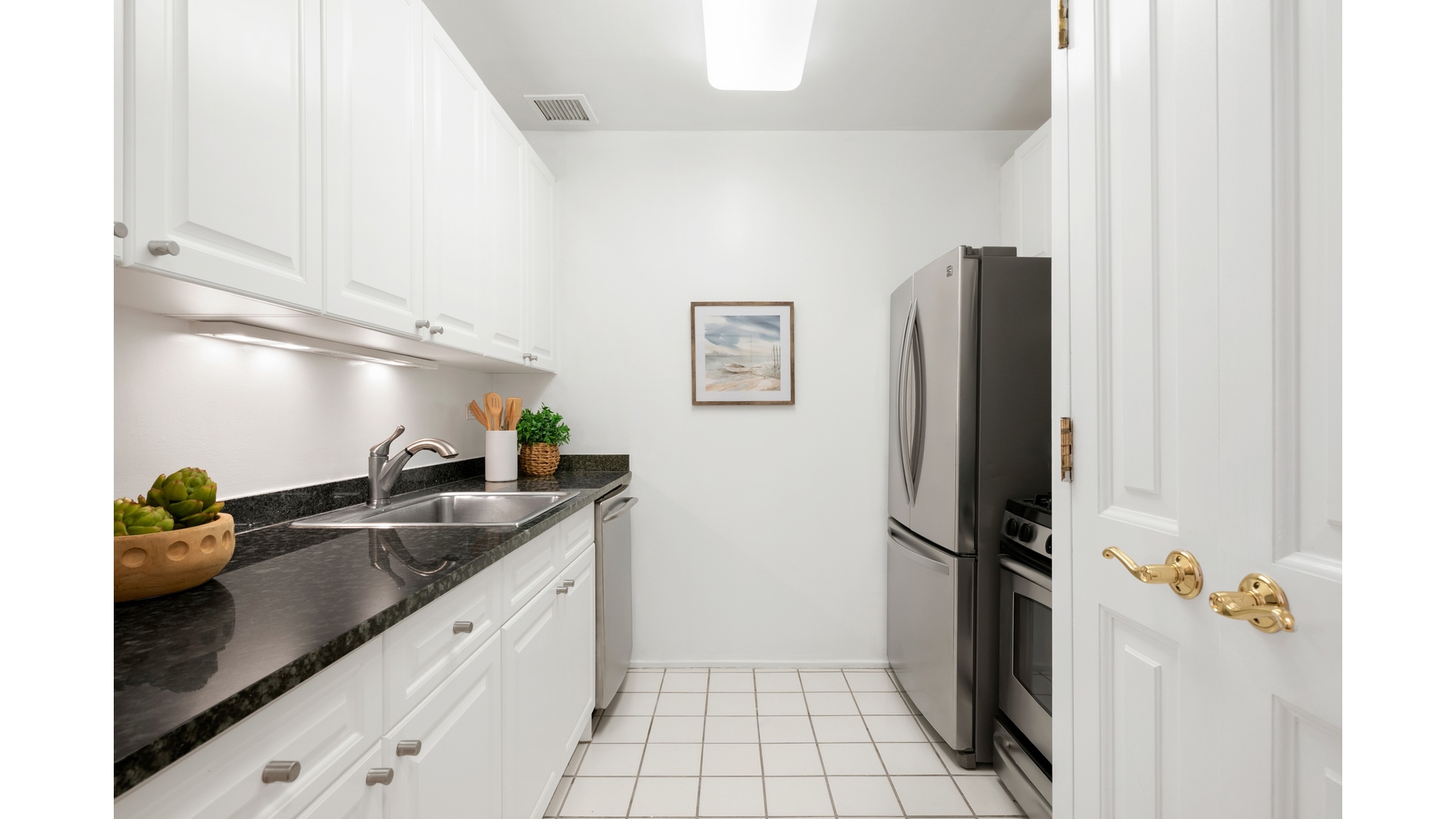 #6 photo, 350 E 82ND Street, Yorkville , NY 10028
