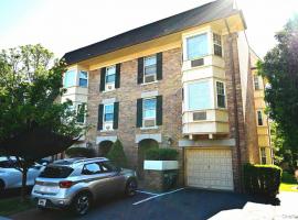 13-21 Michael Court #1586 (L1) 贝塞 Bayside, NY