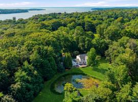54 Snake Hill Road 东长岛 Cold Spring Harbor, NY