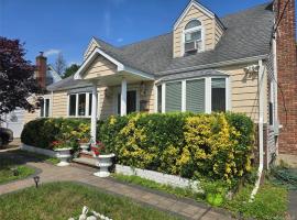 719 Oriole Avenue 房源照片 1