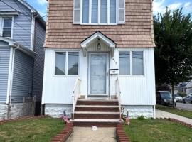 94-19 Pitkin Avenue 奥松公园 Ozone Park, NY