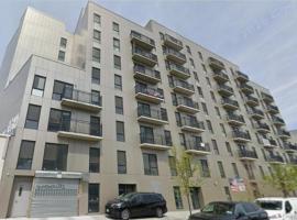 70-25 Queens Boulevard #6H 房源照片 1