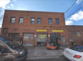 32-60 62nd Street 木边 Woodside, NY