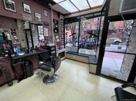 49-12 SKILLMAN Avenue 木边 Woodside, NY