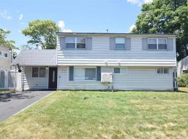 32 W Cabot Lane 西布雷 Westbury, NY