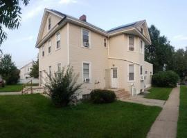 83 Kraemer Street #3 房源照片 1
