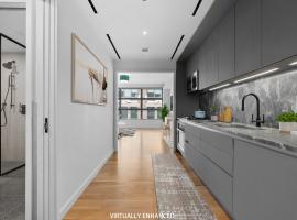 547 W 47th Street #406 房源照片 1