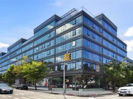 38-20 Parsons Boulevard #201 房源照片 1