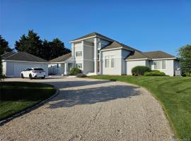 18 Pine Tree Lane 汉普顿 Westhampton, NY