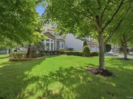 35 Monterrey Drive 圣占士 Saint James, NY