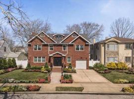 642 Lenore Lane 长岛 Elmont, NY