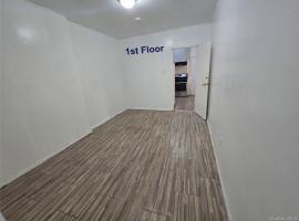 9218 Liberty Avenue 奥松公园 Ozone Park, NY