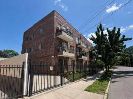 109-01 34th Avenue 可乐娜 Corona, NY