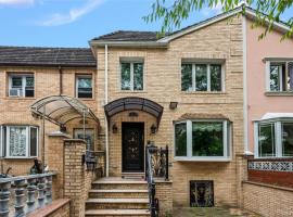 108-42 64th Road 森林小丘 Forest Hills, NY