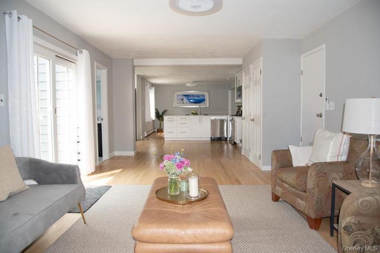 #17 photo, 206 W Central Avenue, Pearl River , NY 10965