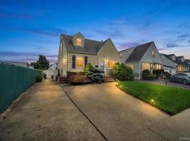 6 Lippold Street 长岛 Merrick, NY