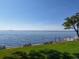 32 Westland Drive 格仑科夫 Glen Cove, NY