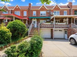 2340 E 29th Street 房源照片 1