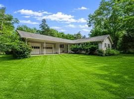 42 E Bartlett Road 东长岛 Middle Island, NY