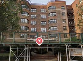 98-120 Queens Boulevard 森林小丘 Forest Hills, NY