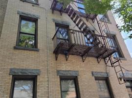 34-17 11th Street 房源照片 1