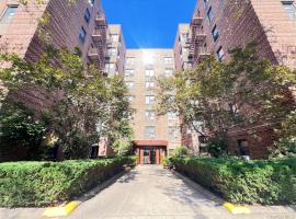 84-25 Elmhurst Avenue #1V 房源照片 1