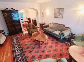 105-39 65th Road 森林小丘 Forest Hills, NY